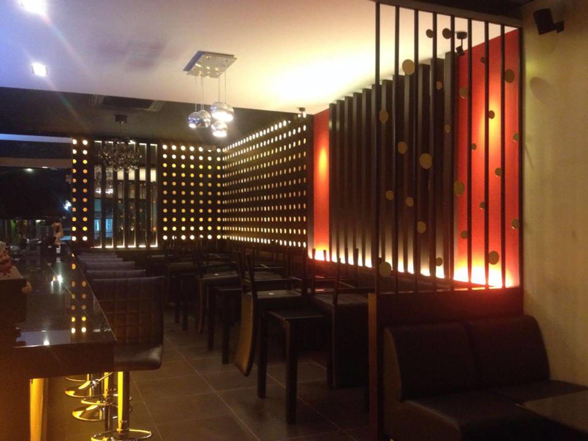 舒适巢穴精品酒店 帕夭 外观 照片
